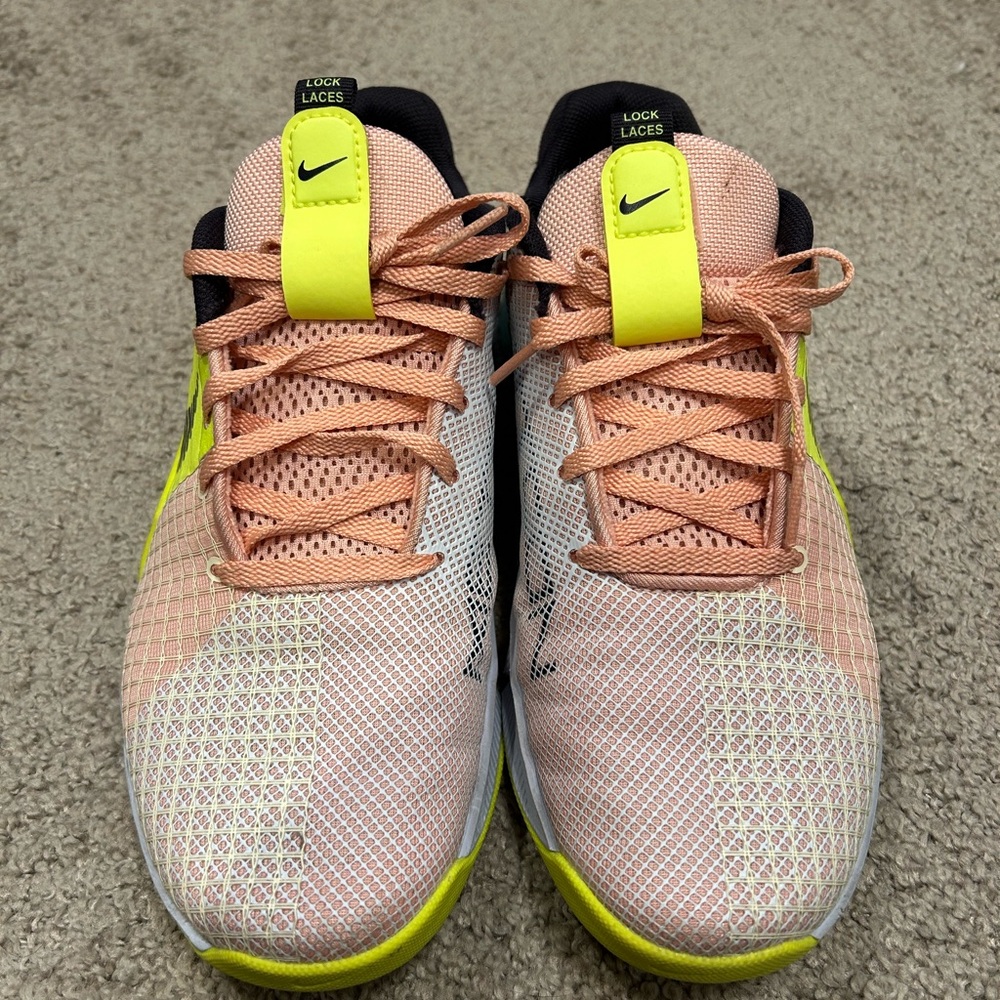 Nike Metcon Women's Peach and Neon Yellow Athletic Shoes - Picture 2 of 7